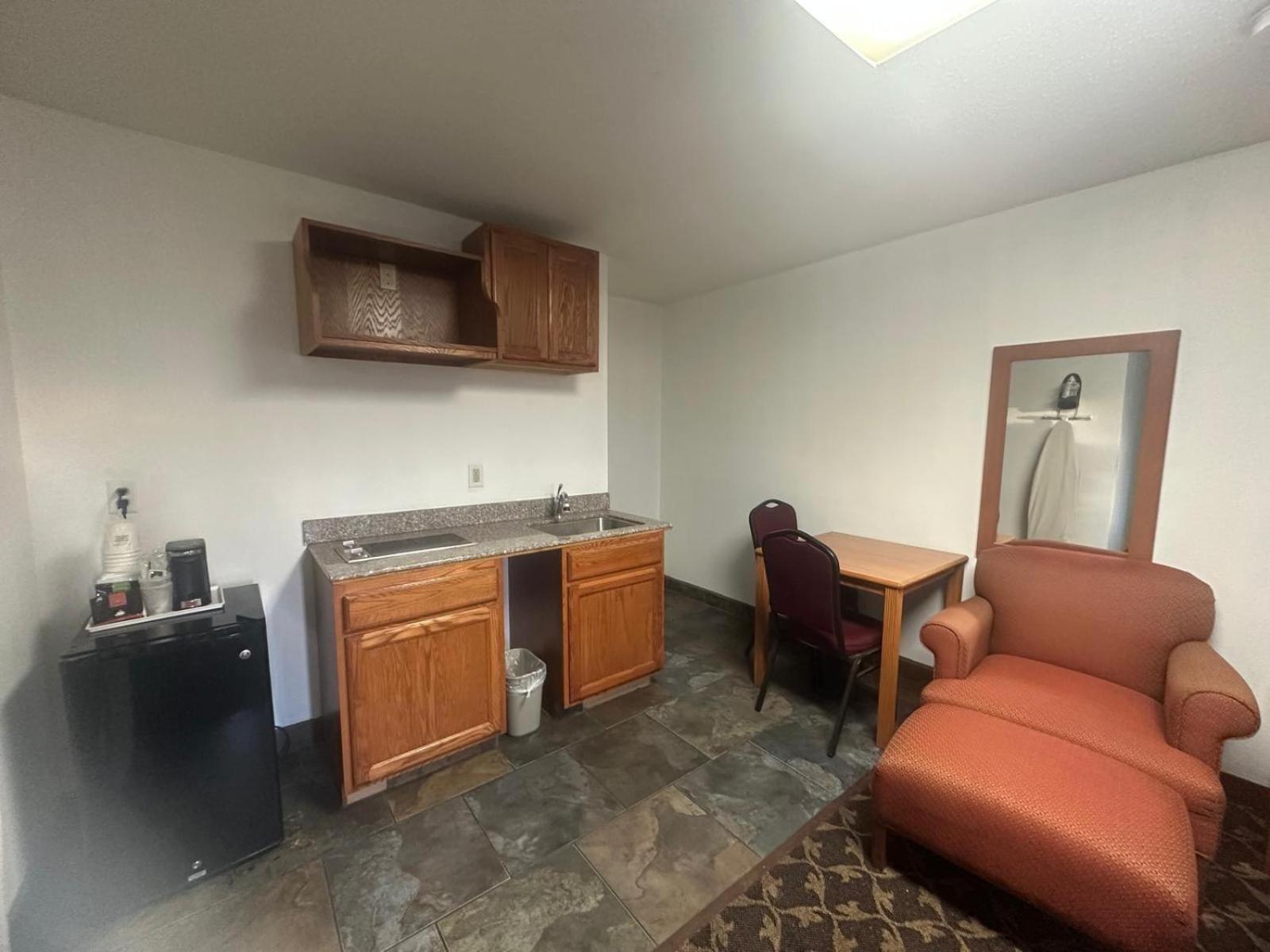 Days Inn By Wyndham Fort Dodge Extérieur photo