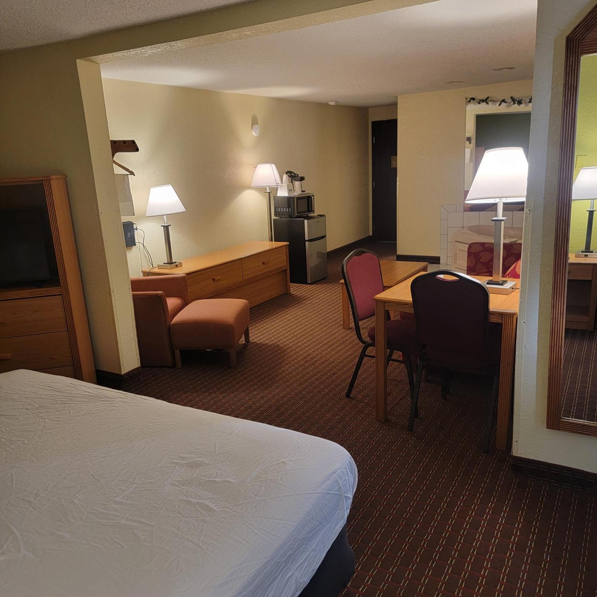 Days Inn By Wyndham Fort Dodge Extérieur photo