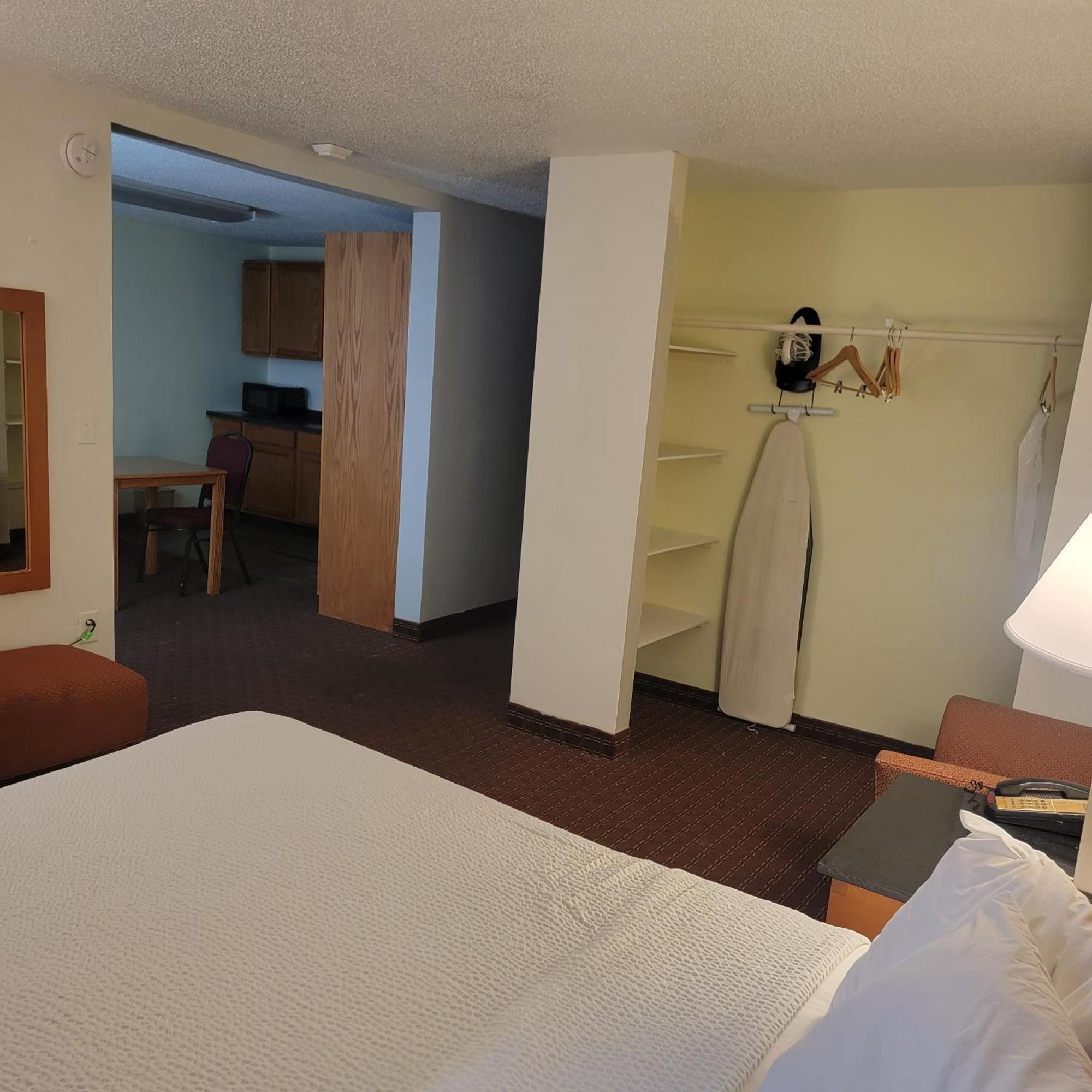 Days Inn By Wyndham Fort Dodge Extérieur photo