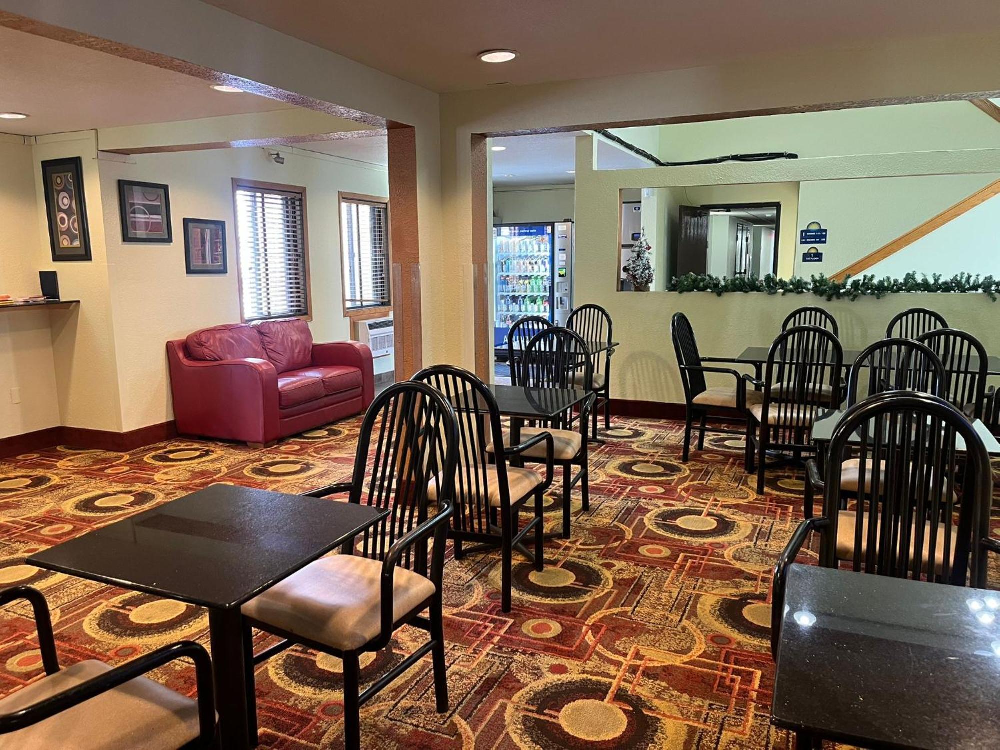 Days Inn By Wyndham Fort Dodge Extérieur photo